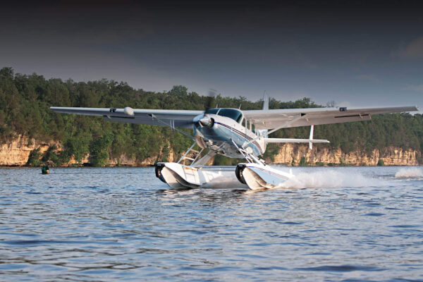 Caravan_Amphib_Gallery_01